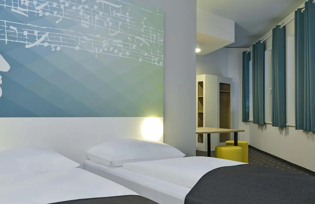B&B Hotel Halle-1